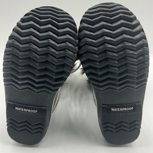 SOREL JOAN OF ARCTIC TALL FUAX FUR WINTER SNOW BOOT WOMEN SIZE 7 GRAY BLACK - Picture 8 of 11